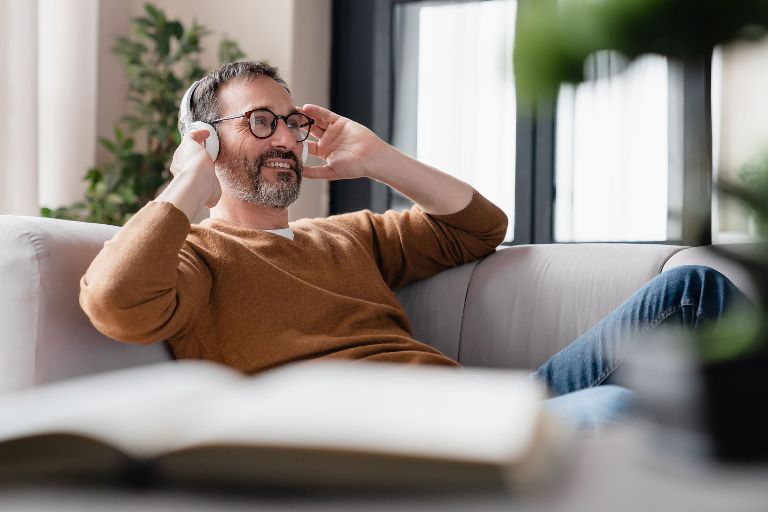 Najpopularniejsze audiobooki na jesienne wieczory.jpg