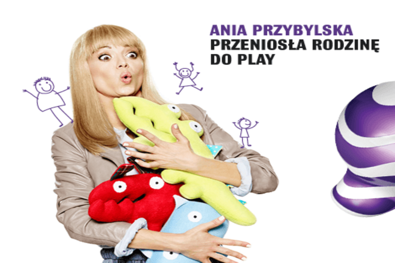 Anna-przybylska-play.png