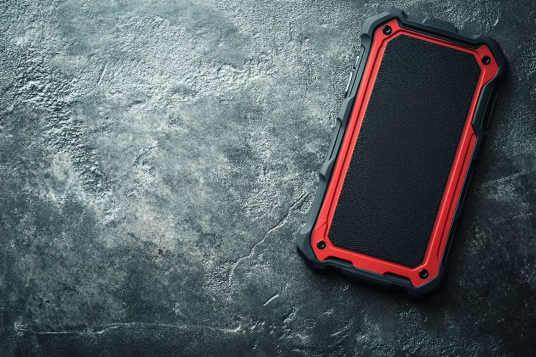 wytrzymaly telefon czyli jaki (2).jpeg