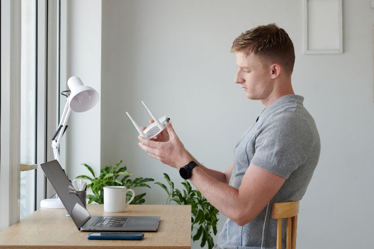 Jak ustawić APN w routerze dla internetu na kartę.jpeg